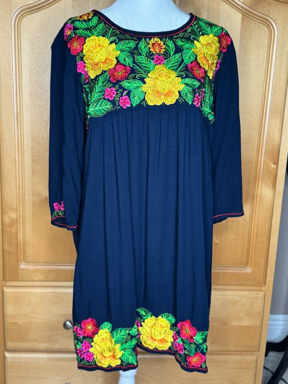 Like New Durga Mexican-Inspired Embroidered Shift Dress, Size M